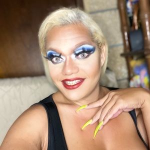 Meet your Posher, Kaheaonalani